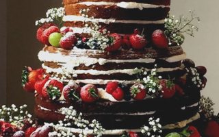 naked wedding cake summer fruits